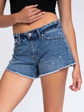 Rewash Dark Blue Classic Rise Frayed Hem 3” Inseam Denim Shorts Women’s Size 29